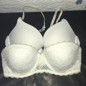 Bundle of 32C bras!🌸